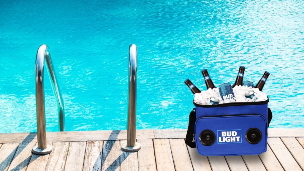 The 5 Best Coolers With Speakers Built-In 2