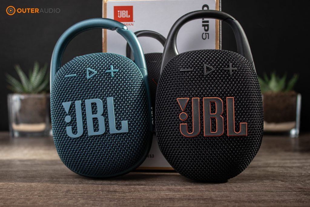 JBL Clip 4 vs Clip 5 front