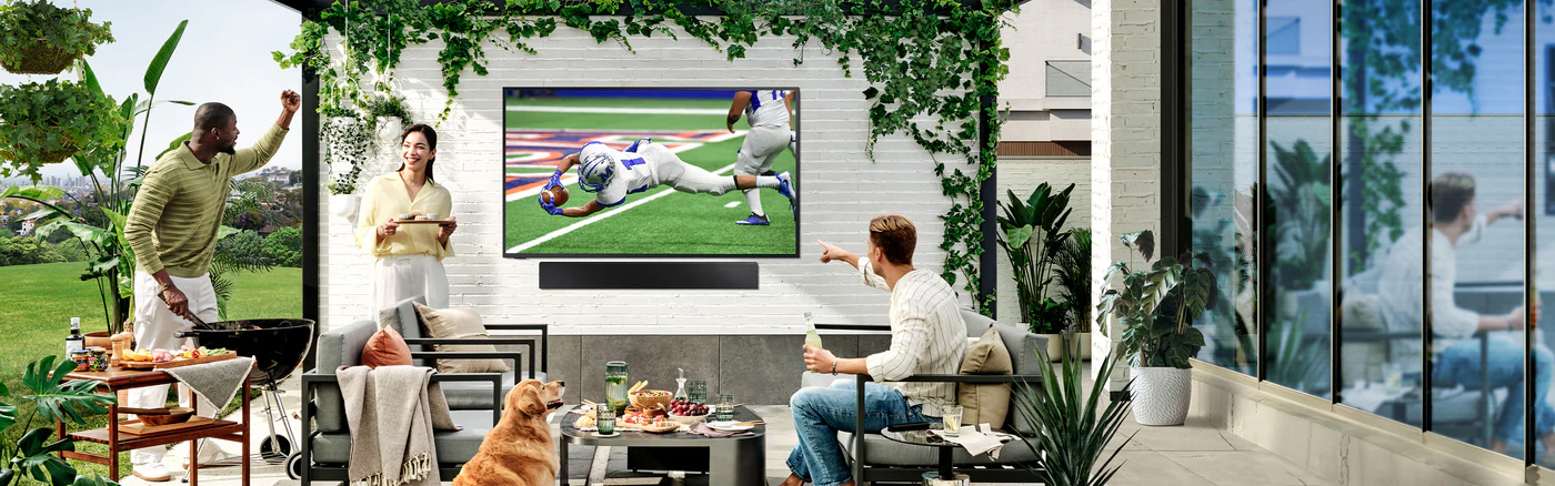 indoor tv outside